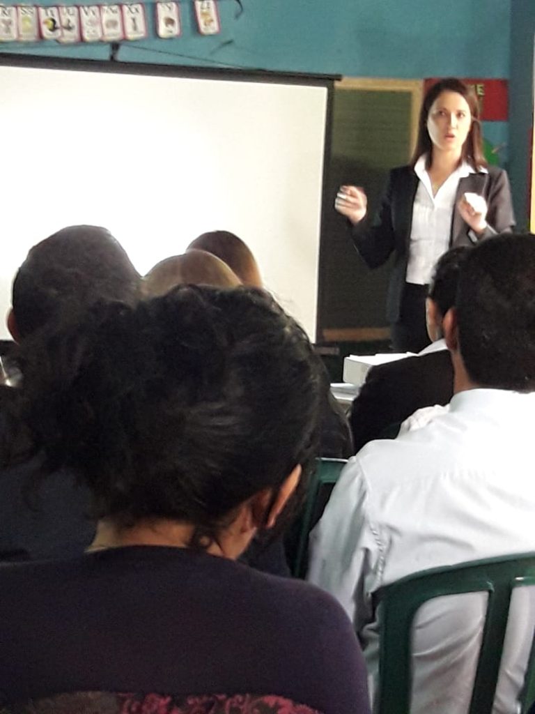 DOCENTE PROMOTORA 2