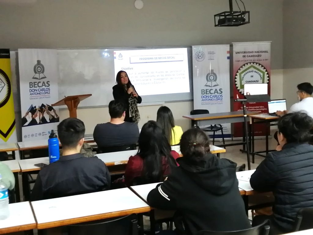 2022-09-26 Caaguaceños en charla