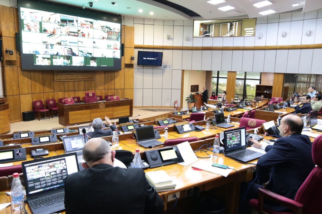 2022-10-13 Senado dio media sanción a préstamo de BECAL