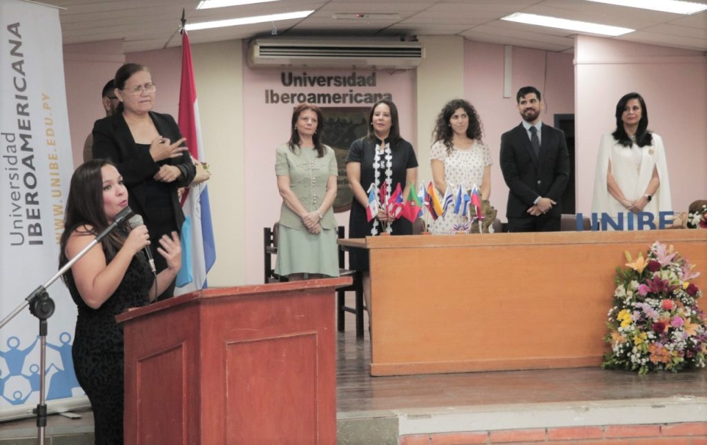 Premiación a BECAL