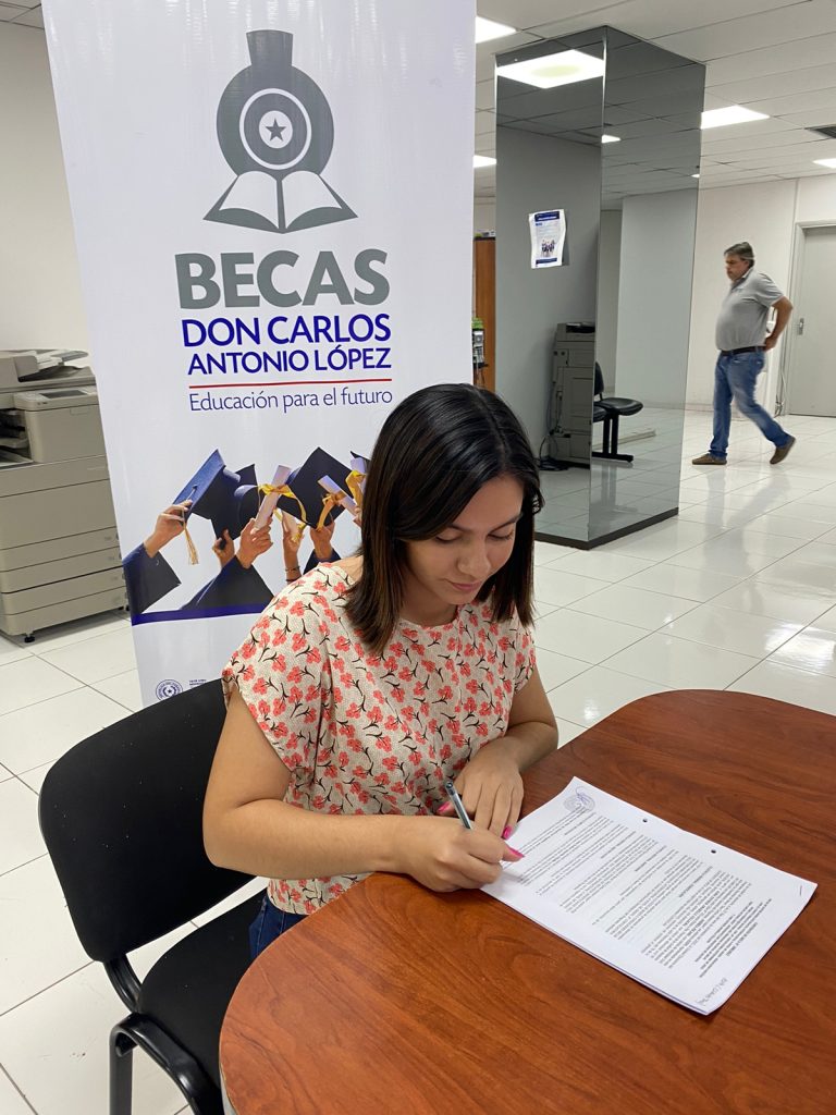 2022-12-30 Movilidad de grado