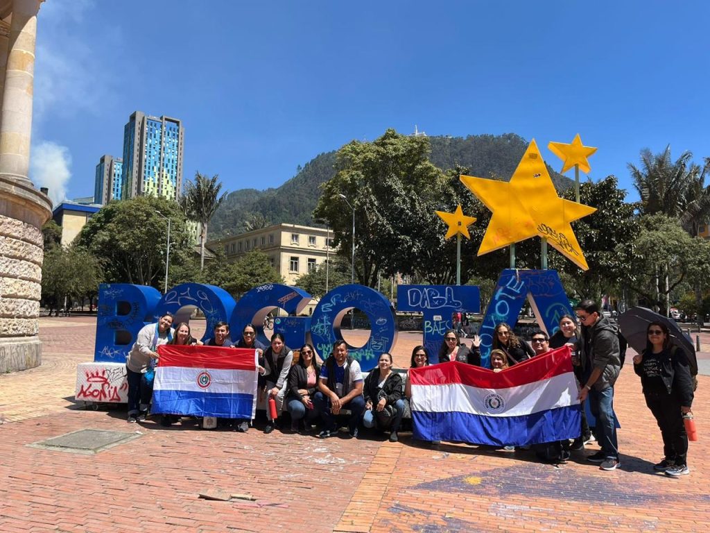 Docentes Colombia 2024-01-25 at 16.04.49